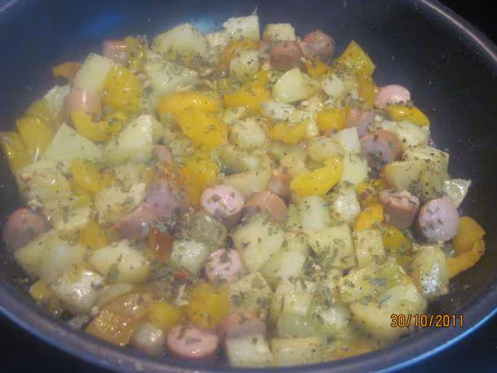 Cuisiner des restes oignon poivron saucisses