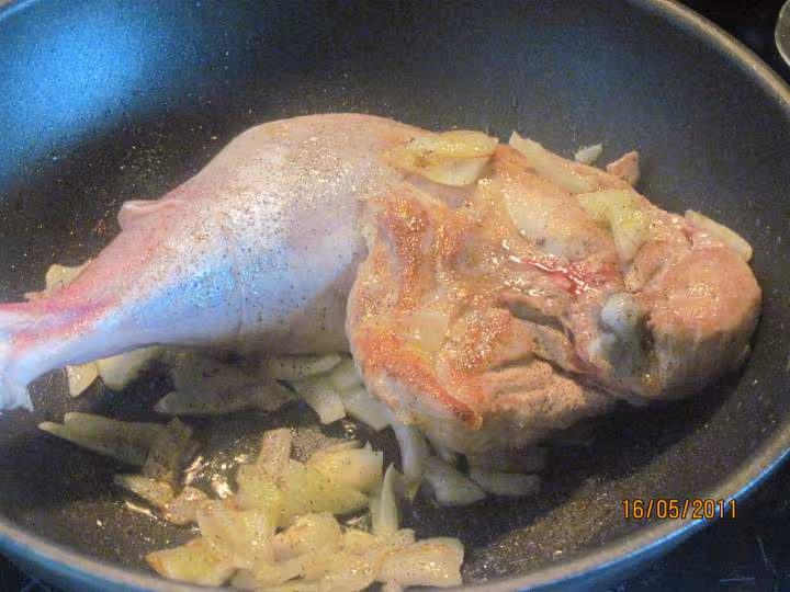 Cuisse de dinde en sauce tomate capres