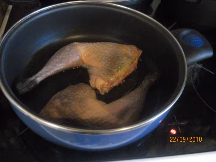 Cuisses de canard aux carottes amp radis noirs
