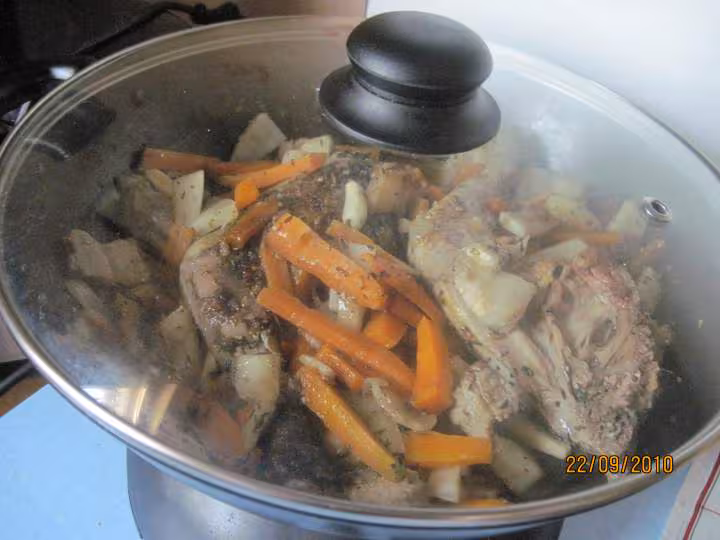 Cuisses de canard aux carottes amp radis noirs