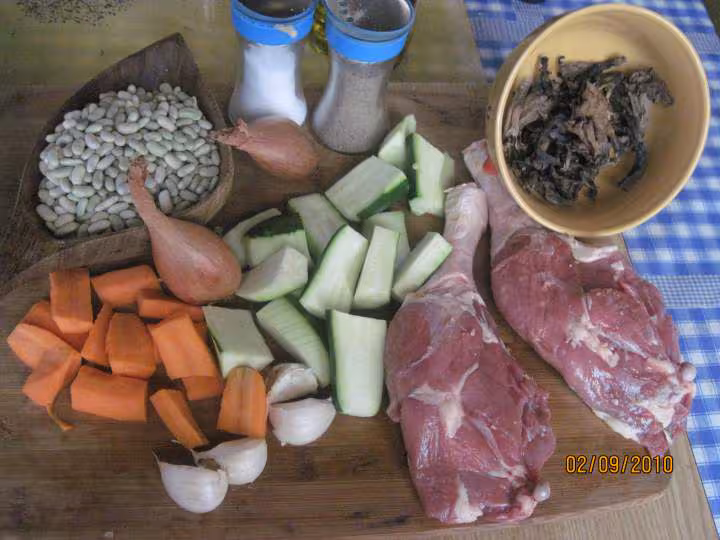 Cuisses de canard aux legumes