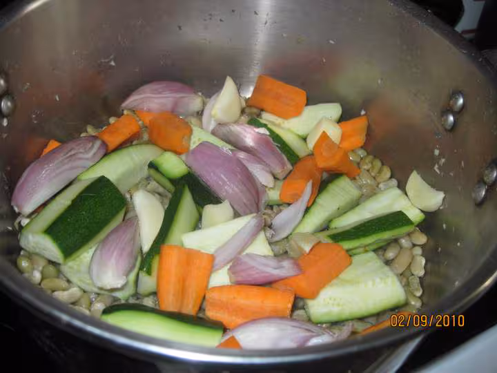 Cuisses de canard aux legumes