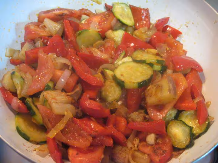 Cuisses de poulet a la ratatouille