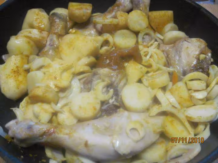 Cuisses de poulets au curry et legumes