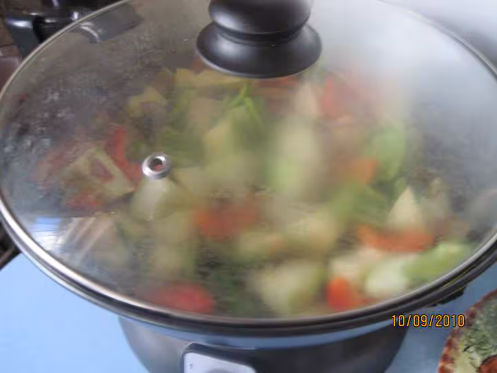 Des de viande de dinde au legumes varies wok