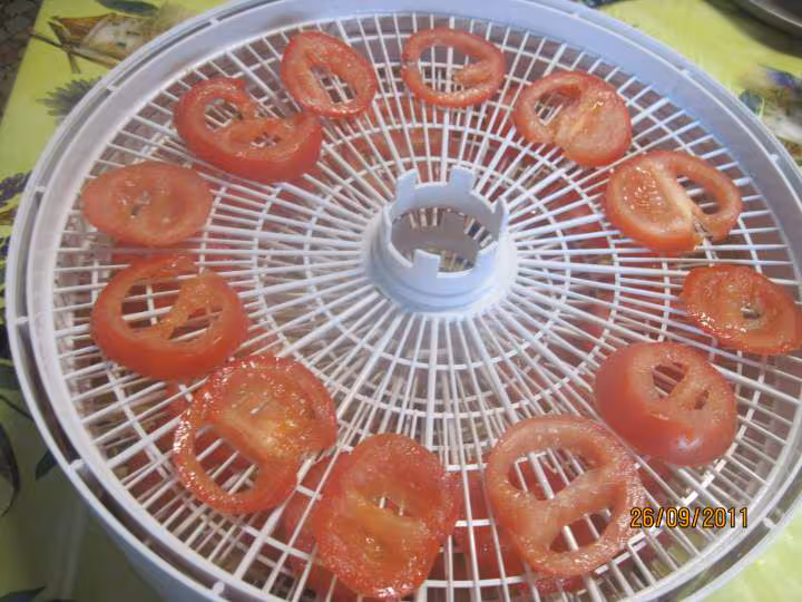 Deshydratation des tomates sechees