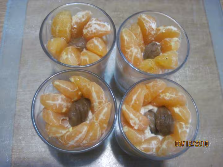 Dessert a la mascarone aux fruits sirop au speculoos