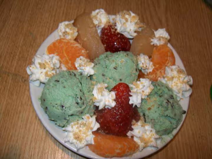 Dessert compose de fruits amp glace