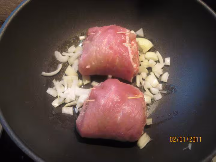 Escalopes de jambon farcies et legumes
