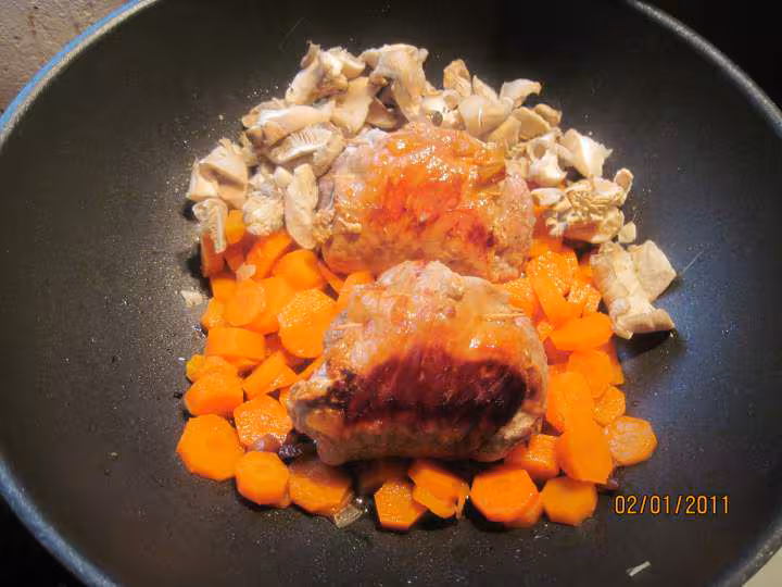 Escalopes de jambon farcies et legumes
