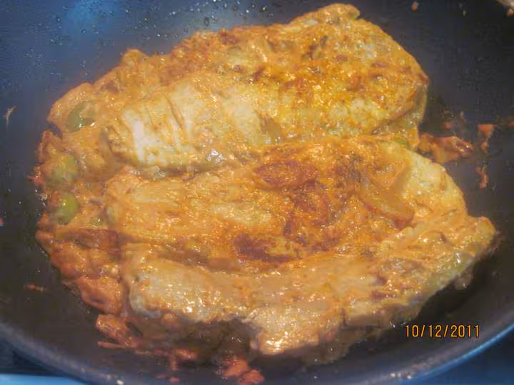 Escalopes de porc a la sauce rose aux olives