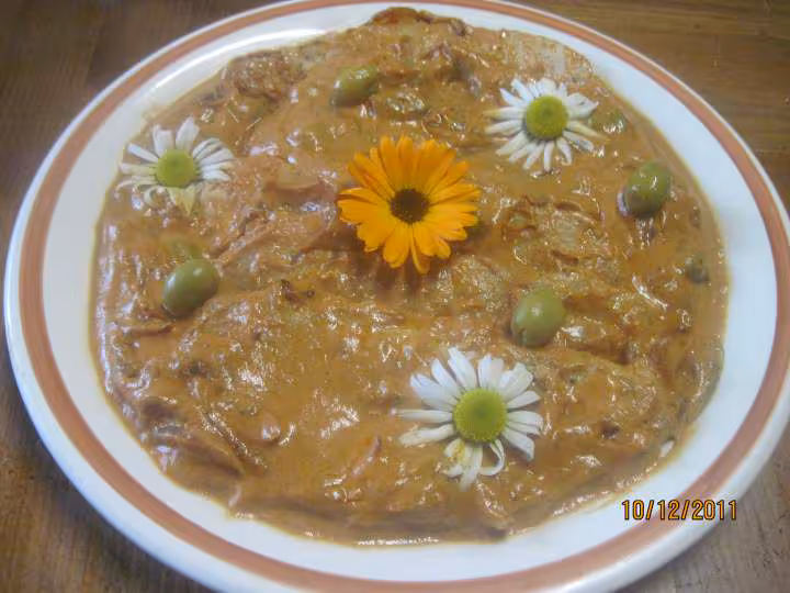 Escalopes de porc a la sauce rose aux olives
