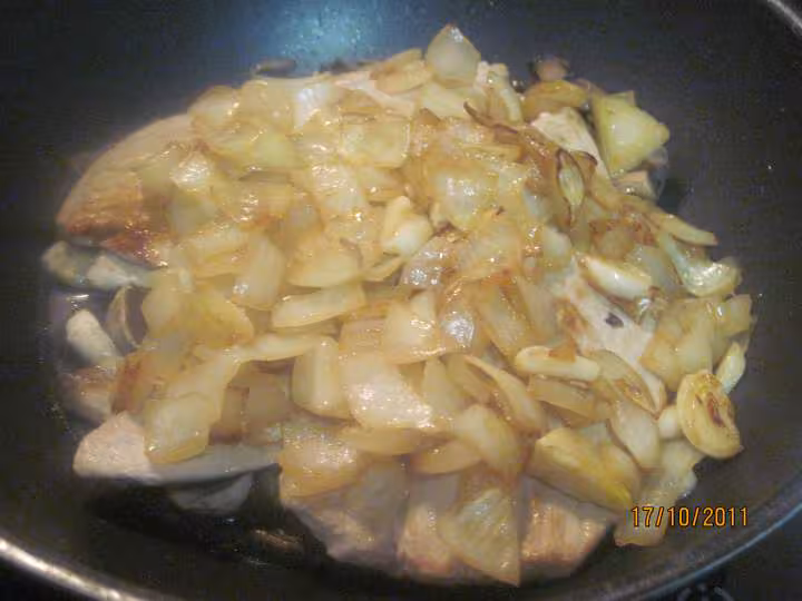 Escalopes de porc aux champignons a la creme fraiche