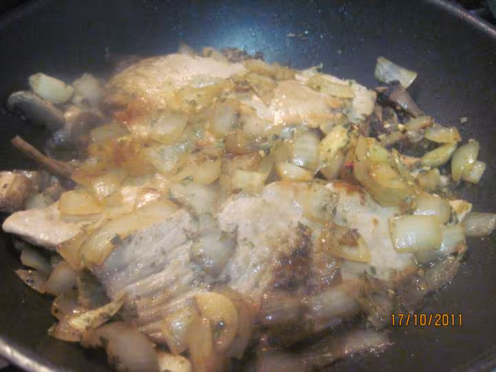 Escalopes de porc aux champignons a la creme fraiche