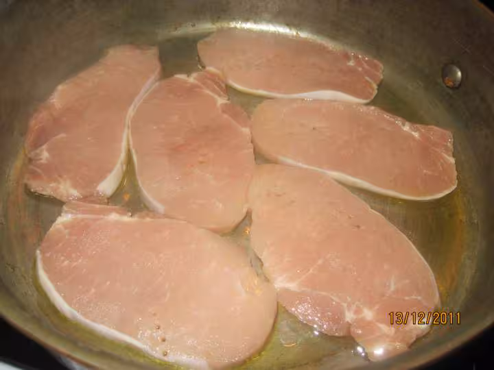 Escalopes de porc aux legumes de couscous