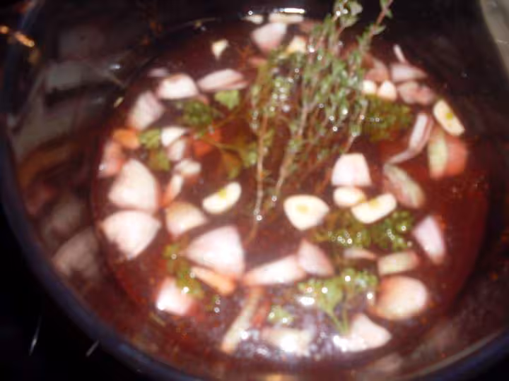 Escargots au vin rouge