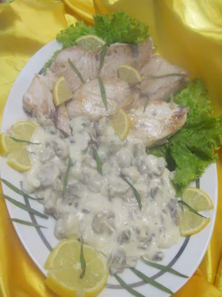 Espadon sauce blanche aux champignons