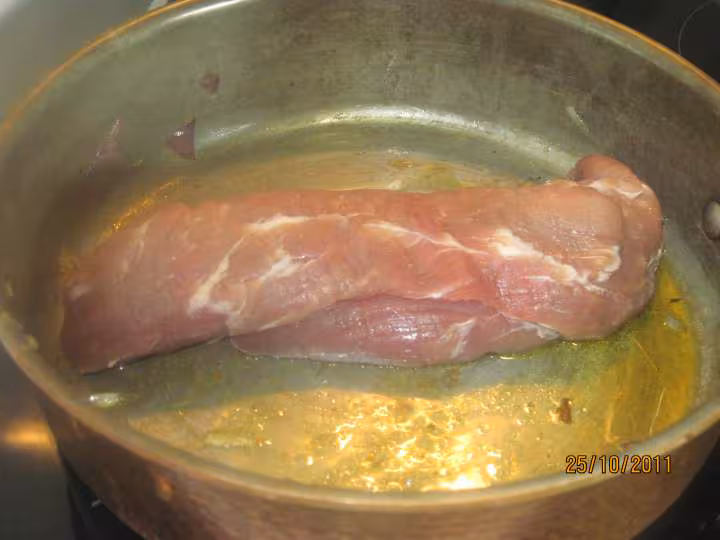 Filet mignon de porc au lard fume en feuilletee