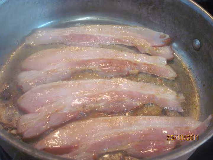 Filet mignon de porc au lard fume en feuilletee