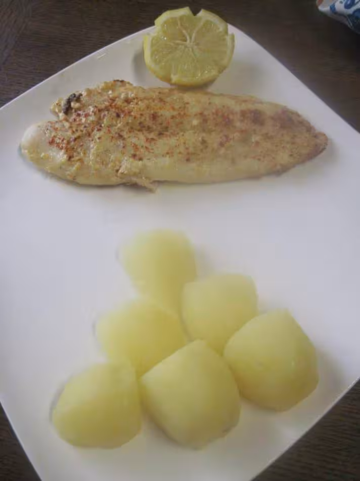 Filets de pangas au piment d espelette en sauce