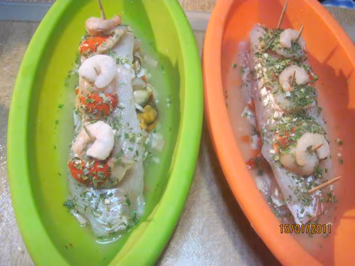 Filets de poisson aux crustaces au mo en papillotes