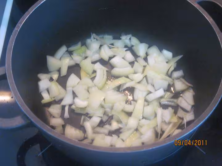 Filets de poisson aux legumes en sauce