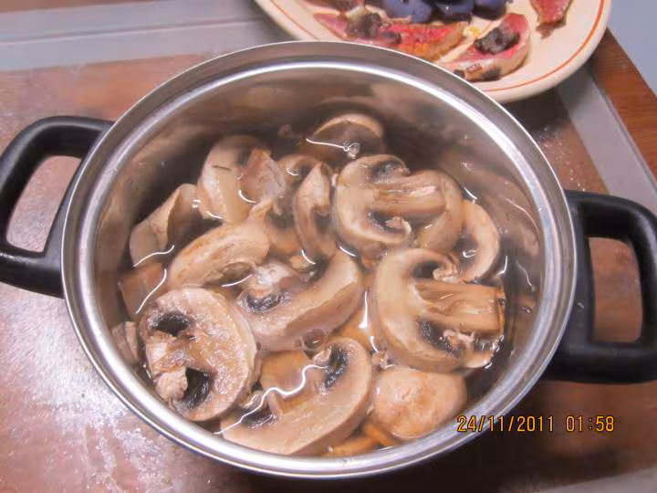 Filets de poisson rouget aux vitelottes
