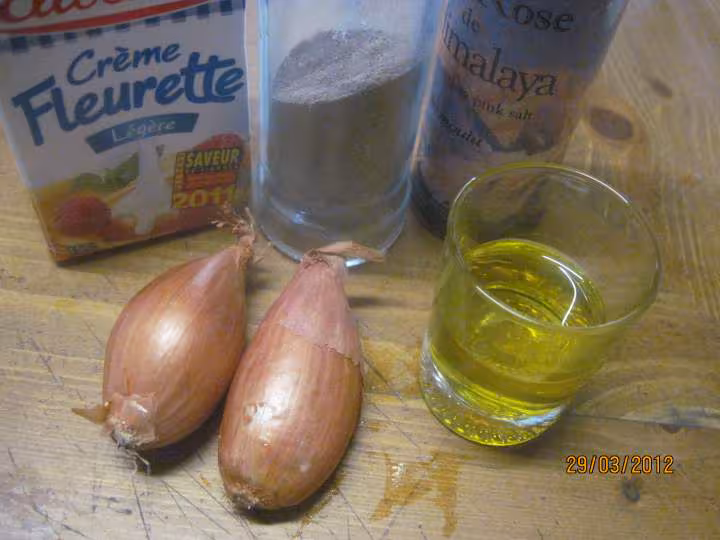 Filets rouget barbet aux champignons en sauce