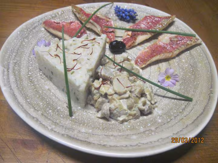 Filets rouget barbet aux champignons en sauce