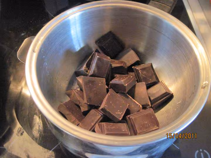 Gateau au chocolat aux fruits confits