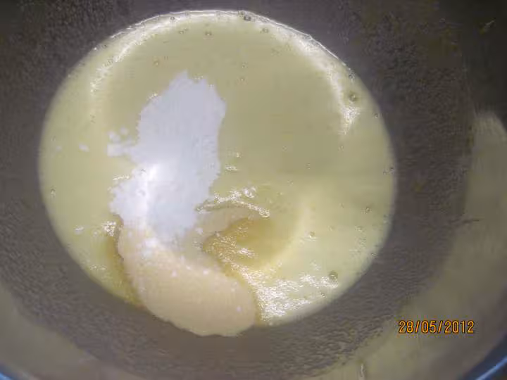 Gateau au chocolat aux poires et creme fraiche