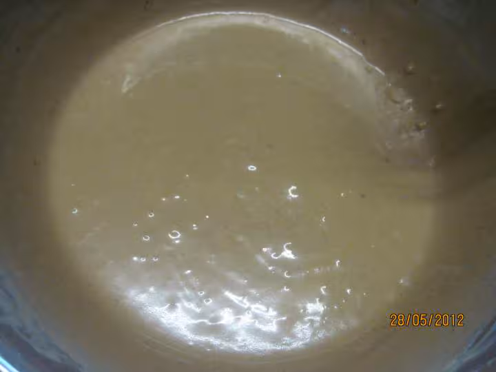 Gateau au chocolat aux poires et creme fraiche