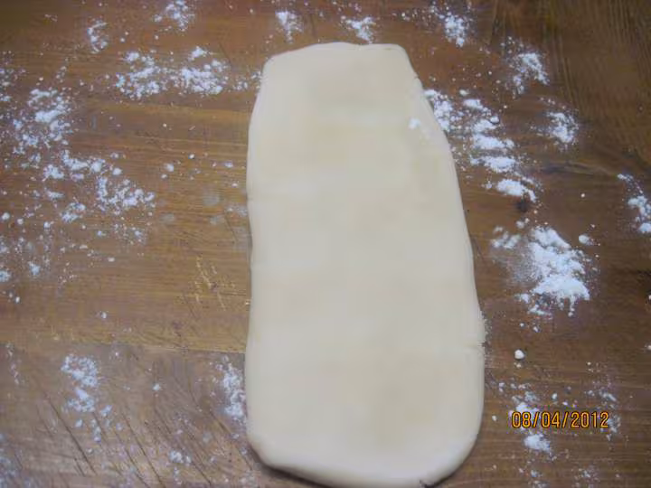 Gateau au lait de coco et meringues