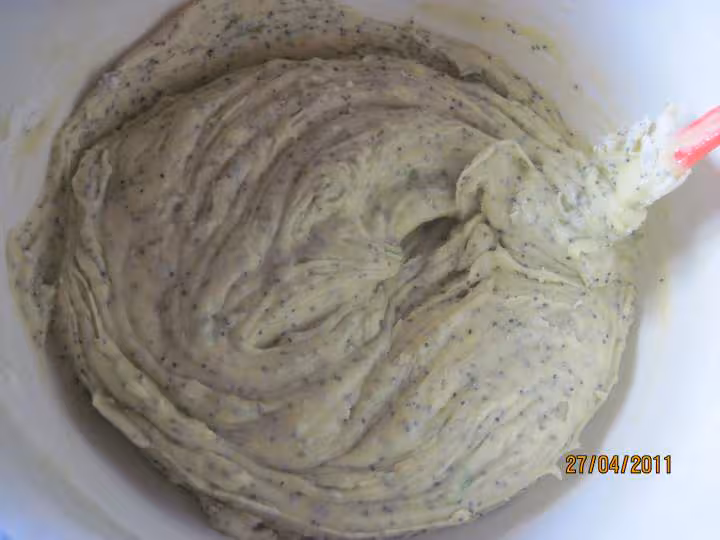 Gateau au pavot et zeste de citrons verts