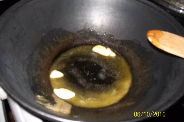 Gateau aux des de pommes caramelisees