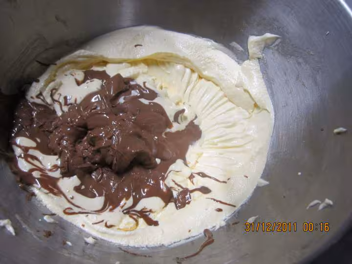 Gateau aux macarons chocolate creme au beurre
