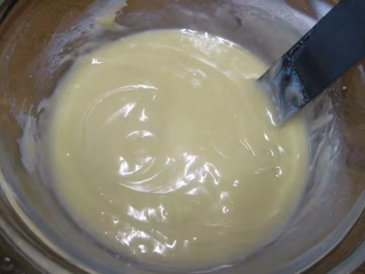 Gateau creme de calissons et chocolat blanc