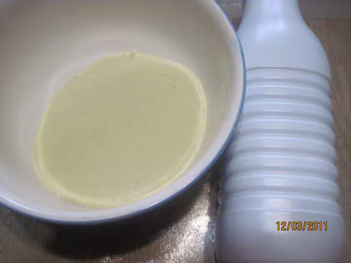 Gateau de semoule au nappage de chocolat