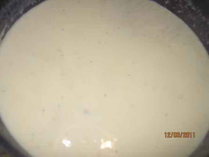 Gateau de semoule au nappage de chocolat