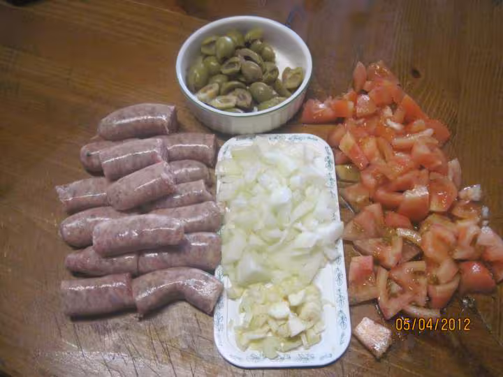 Godiveaux a la sauce tomate aux champignons