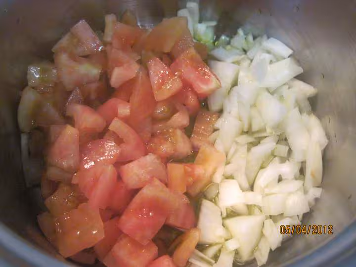 Godiveaux a la sauce tomate aux champignons