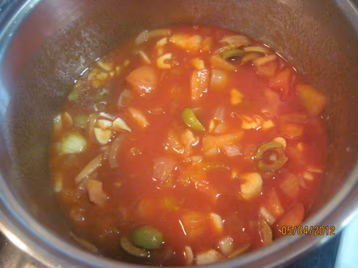 Godiveaux a la sauce tomate aux champignons