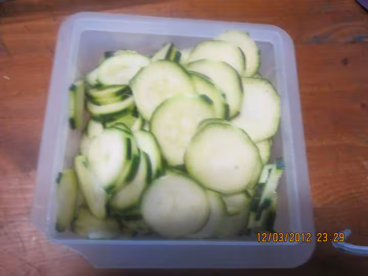 Gratin de courgettes a la bechamel persillee
