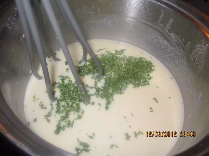 Gratin de courgettes a la bechamel persillee