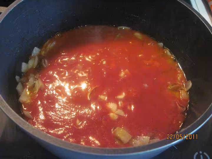 Gratin de courgettes a la sauce tomate et basilic