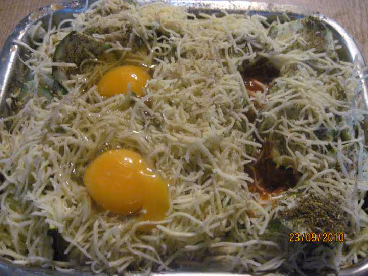 Gratin de courgettes champignons et quenelles au four