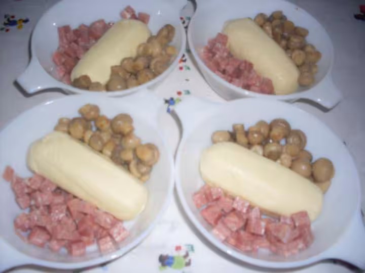 Gratin de souffles quenelles au four photo
