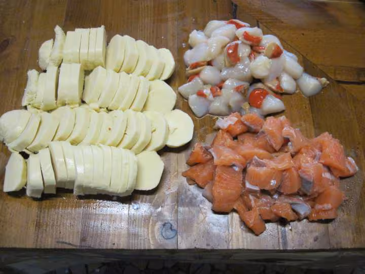 Gratines de saumon et fruit mer