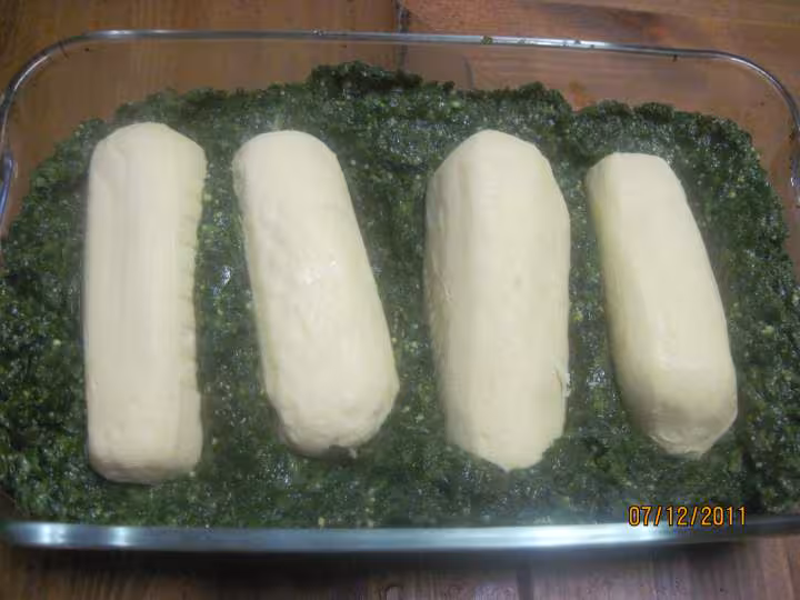 Grosses quenelles au poisson au epinard