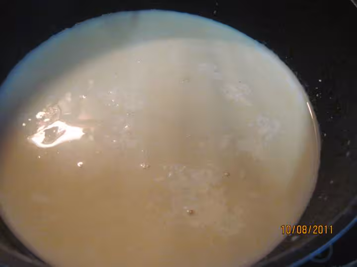 Grosses quenelles de brochet aux des de courgettes